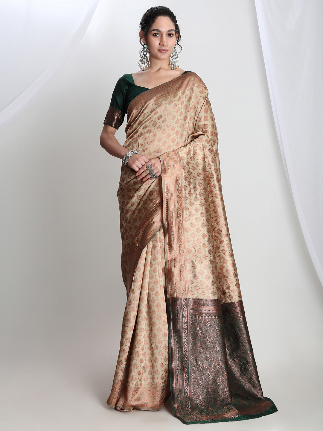 Janasya Beige Silk Blend Ethnic Motifs Jacquard Saree | Grocsy
