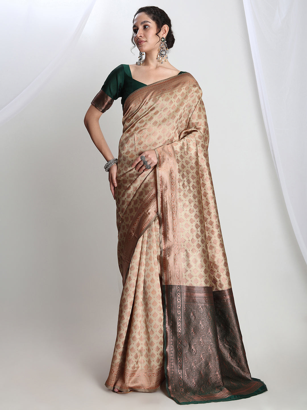 Janasya Beige Silk Blend Ethnic Motifs Jacquard Saree | Grocsy