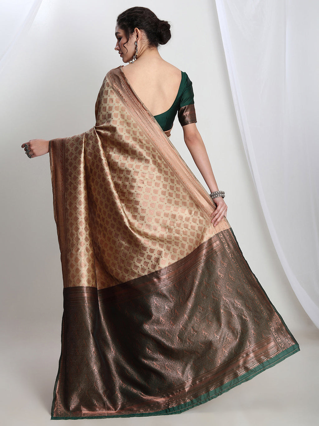 Janasya Beige Silk Blend Ethnic Motifs Jacquard Saree | Grocsy
