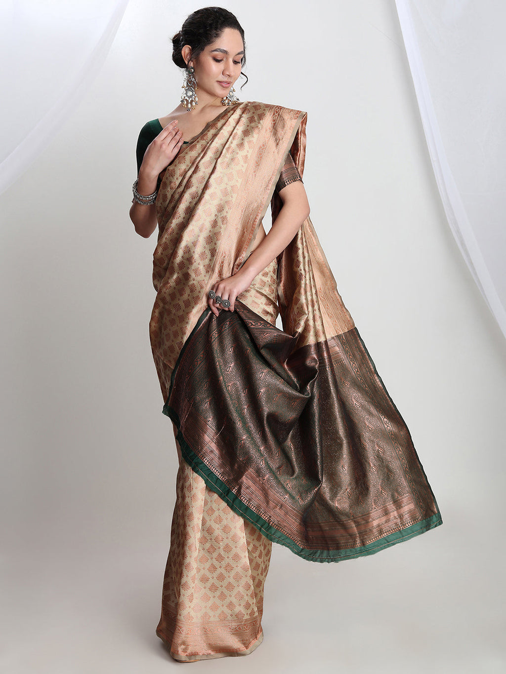 Janasya Beige Silk Blend Ethnic Motifs Jacquard Saree | Grocsy