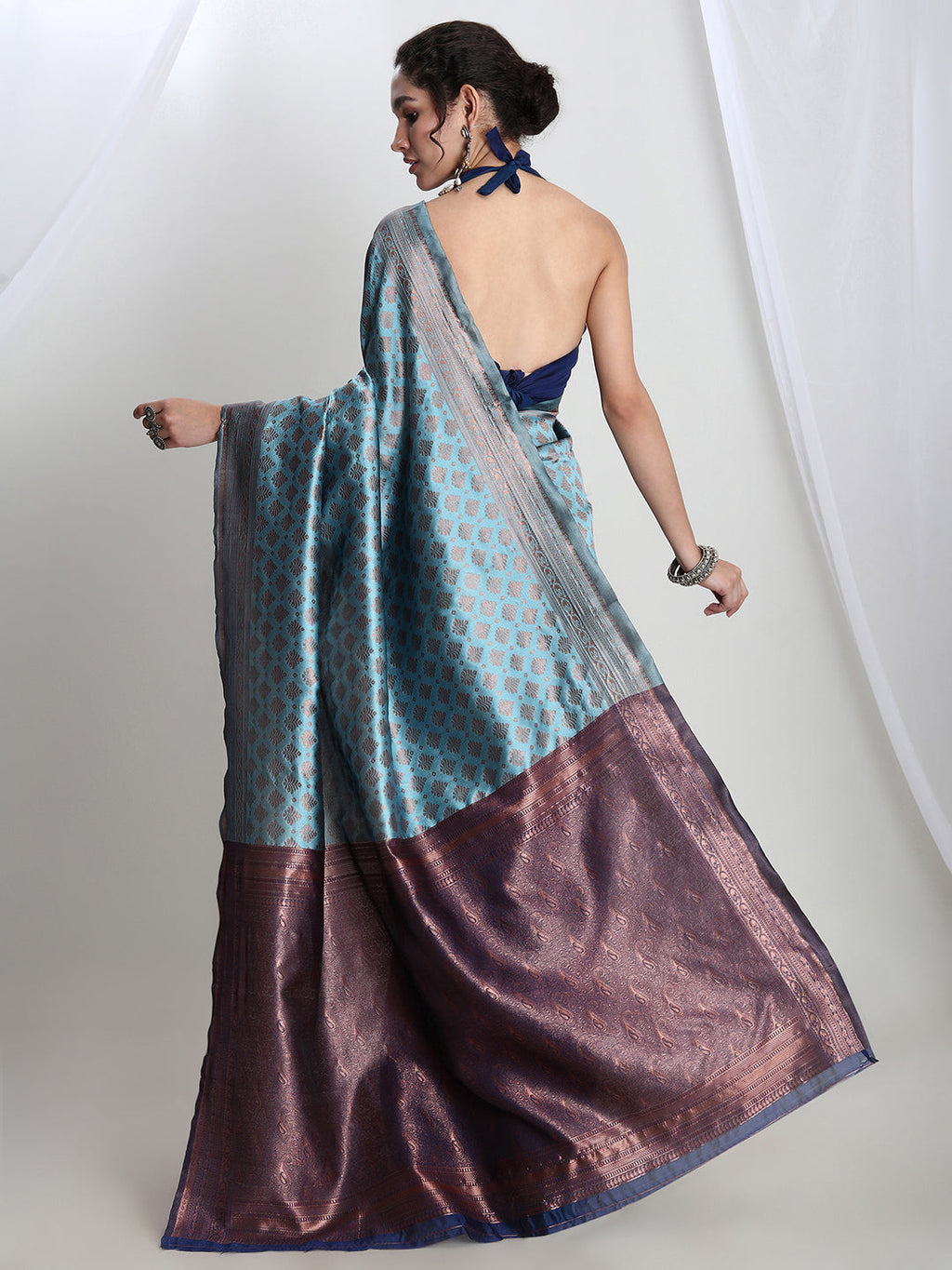 Janasya Light Blue Silk Blend Ethnic Motifs Jacquard Saree | Grocsy