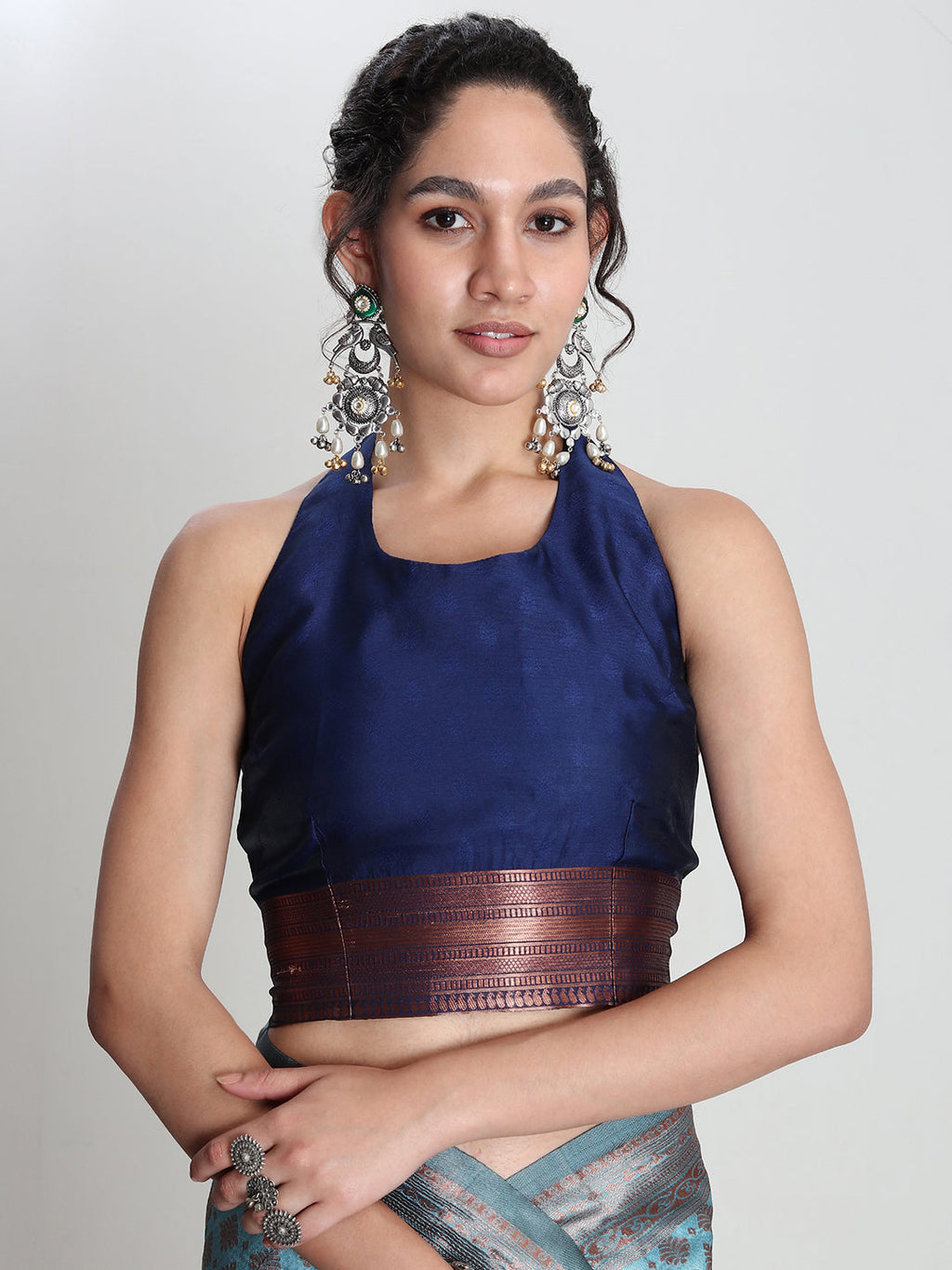 Janasya Light Blue Silk Blend Ethnic Motifs Jacquard Saree | Grocsy