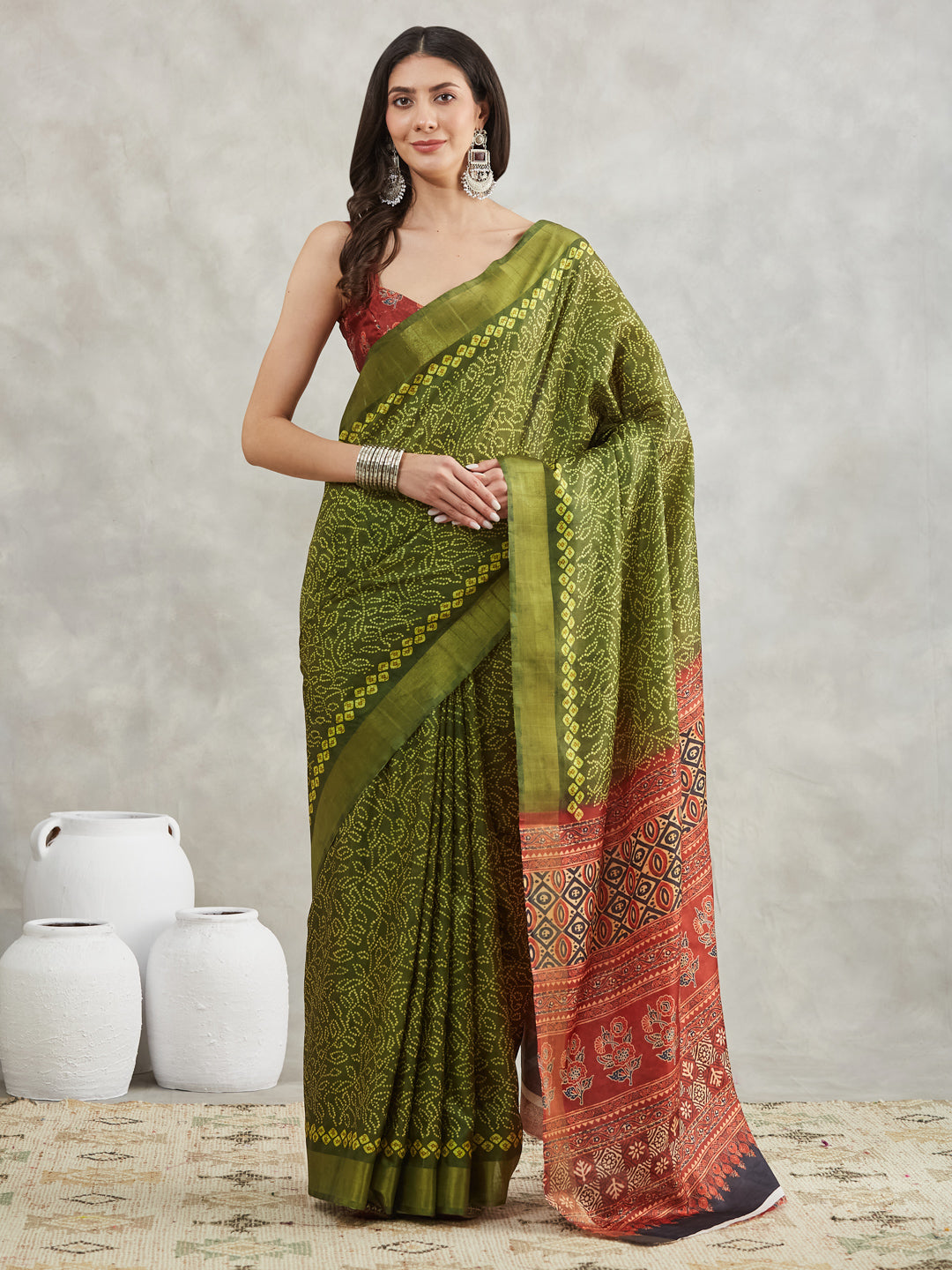 Janasya Mehndi Green Silk Blend Bandhani Printed Saree | Grocsy