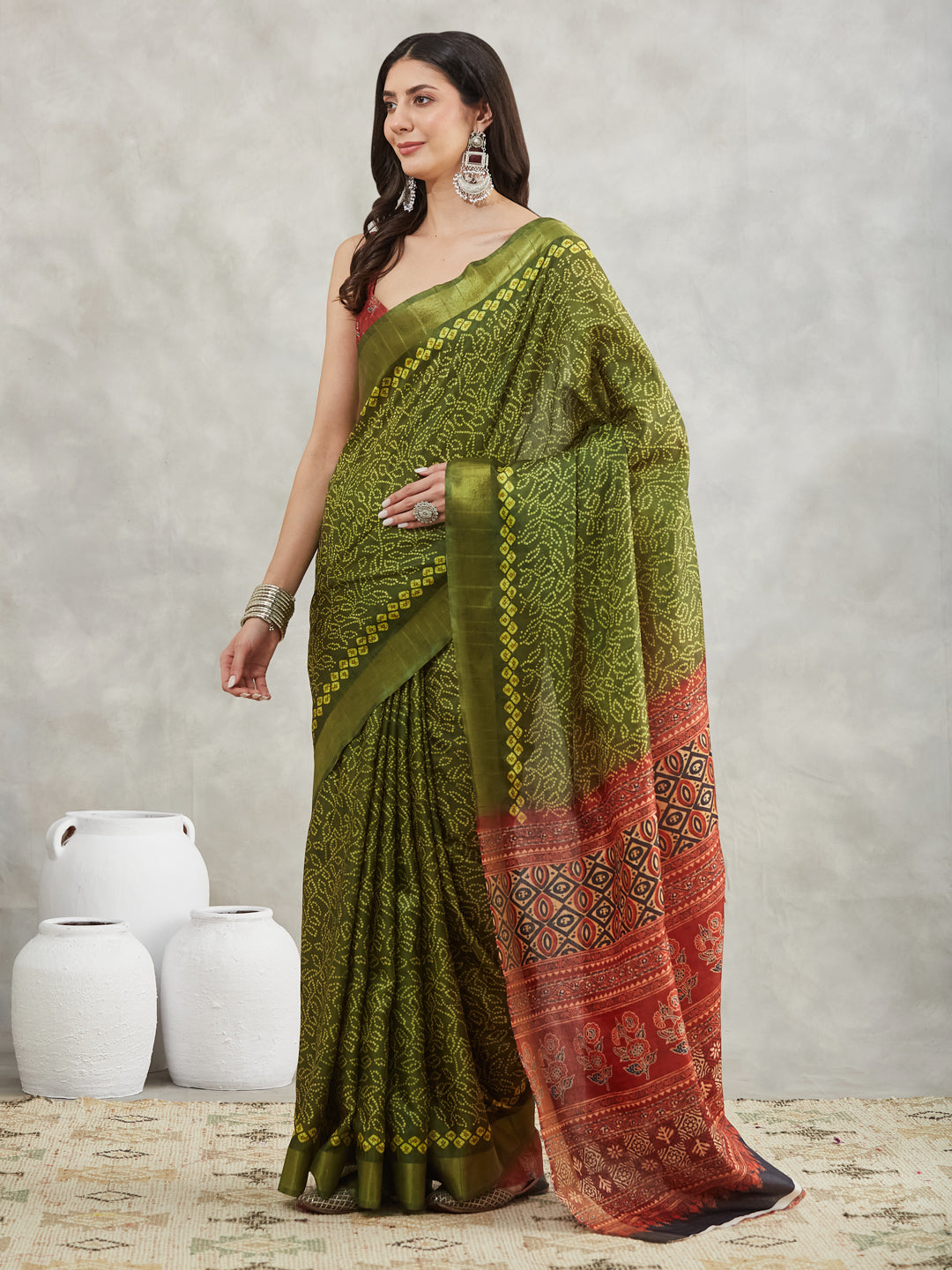Janasya Mehndi Green Silk Blend Bandhani Printed Saree | Grocsy