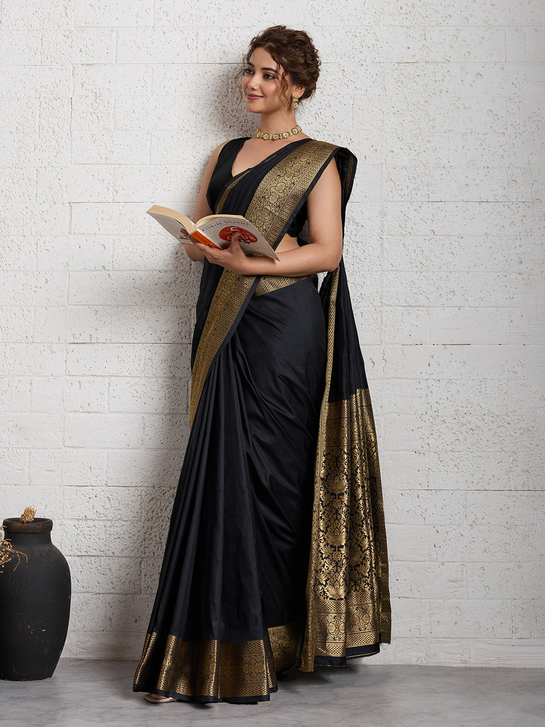 Dwija Fashion Women'S Party Wear Zari Weaving Silk Designer Saree With The Unstitched Blouse-Black | Grocsy