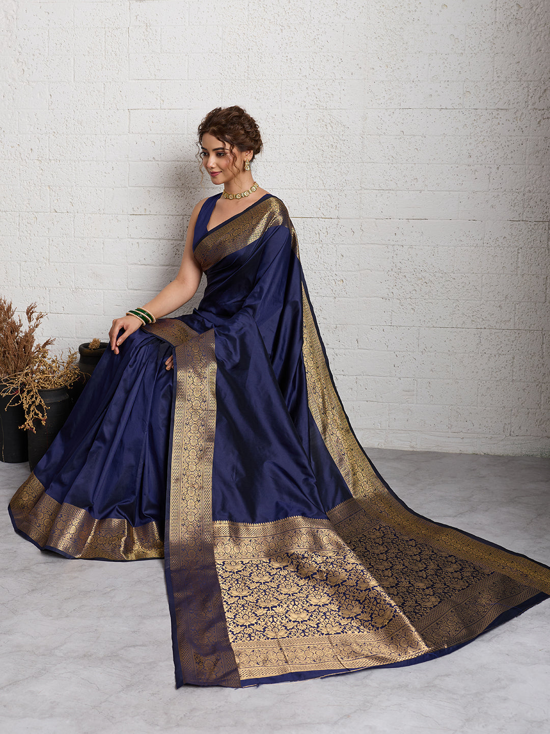 Dwija Fashion Women'S Party Wear Zari Weaving Silk Designer Saree With The Unstitched Blouse-Navy Blue | Grocsy