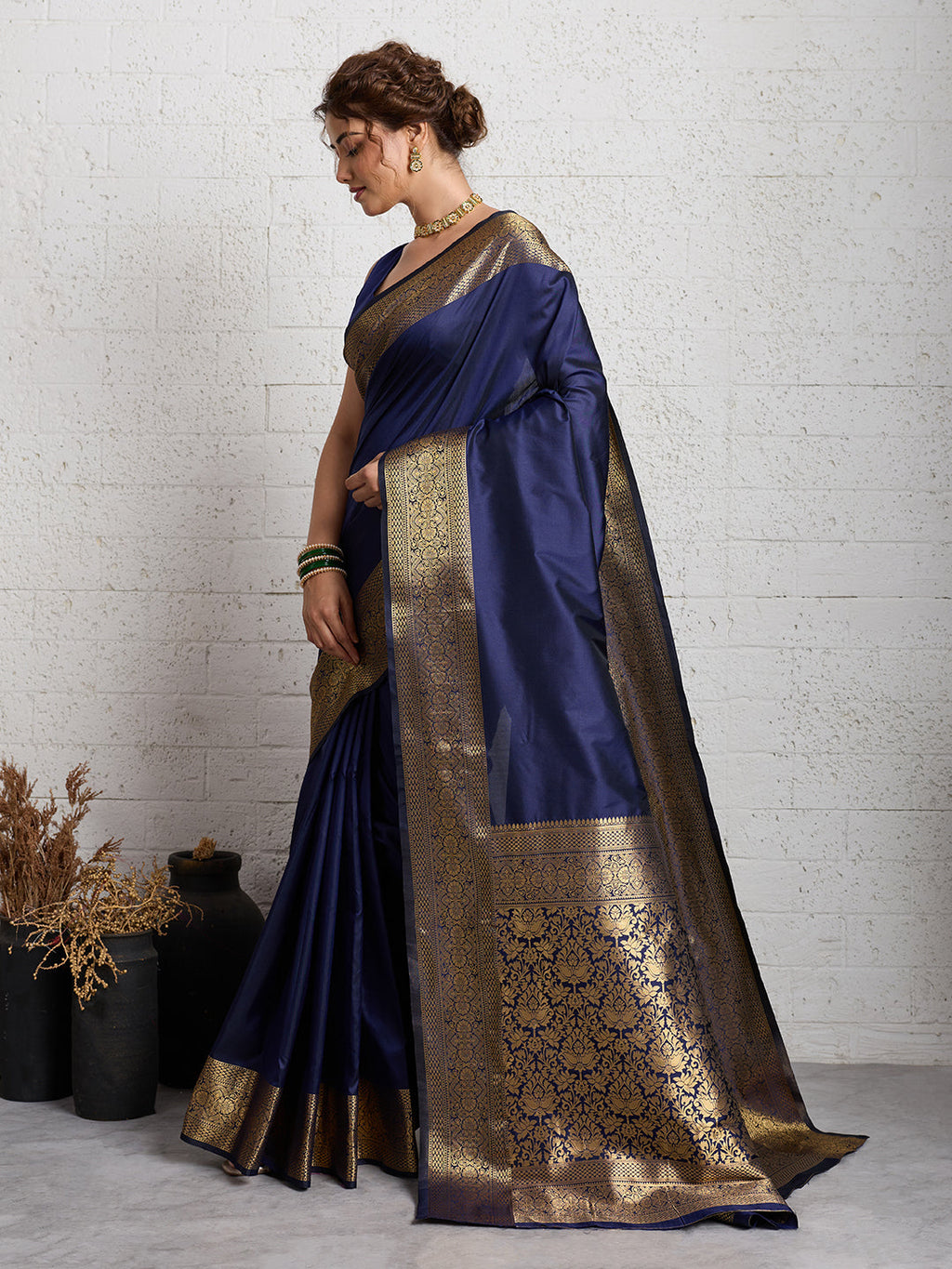 Dwija Fashion Women'S Party Wear Zari Weaving Silk Designer Saree With The Unstitched Blouse-Navy Blue | Grocsy