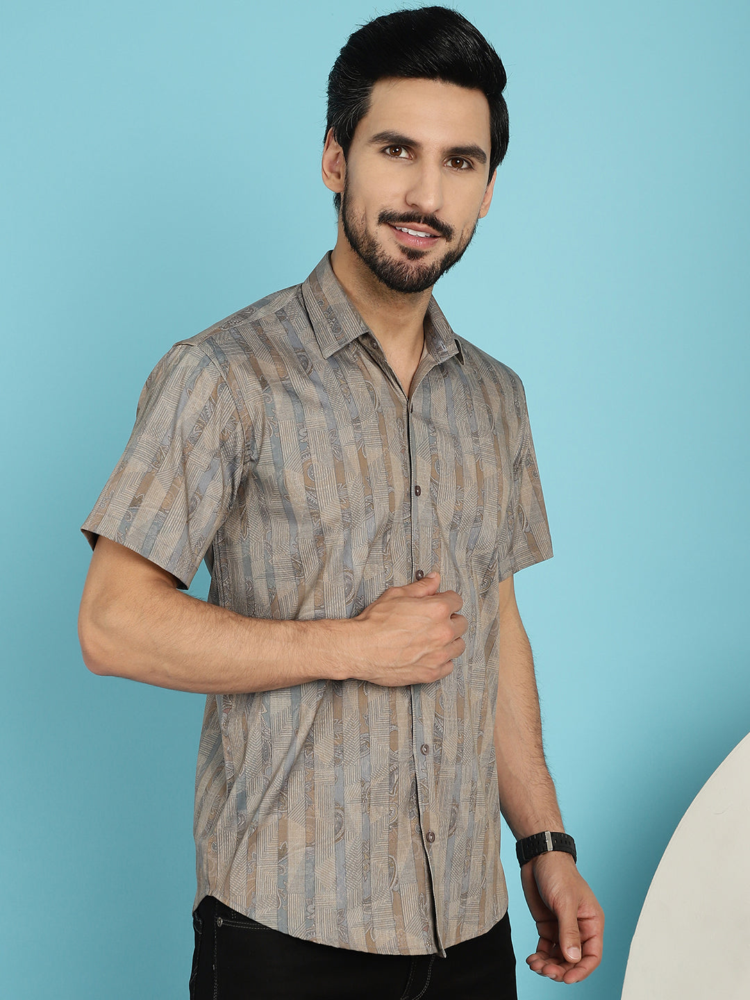 Indian Needle Men's Floral Printed Casual Shirt - Beige | Grocsy