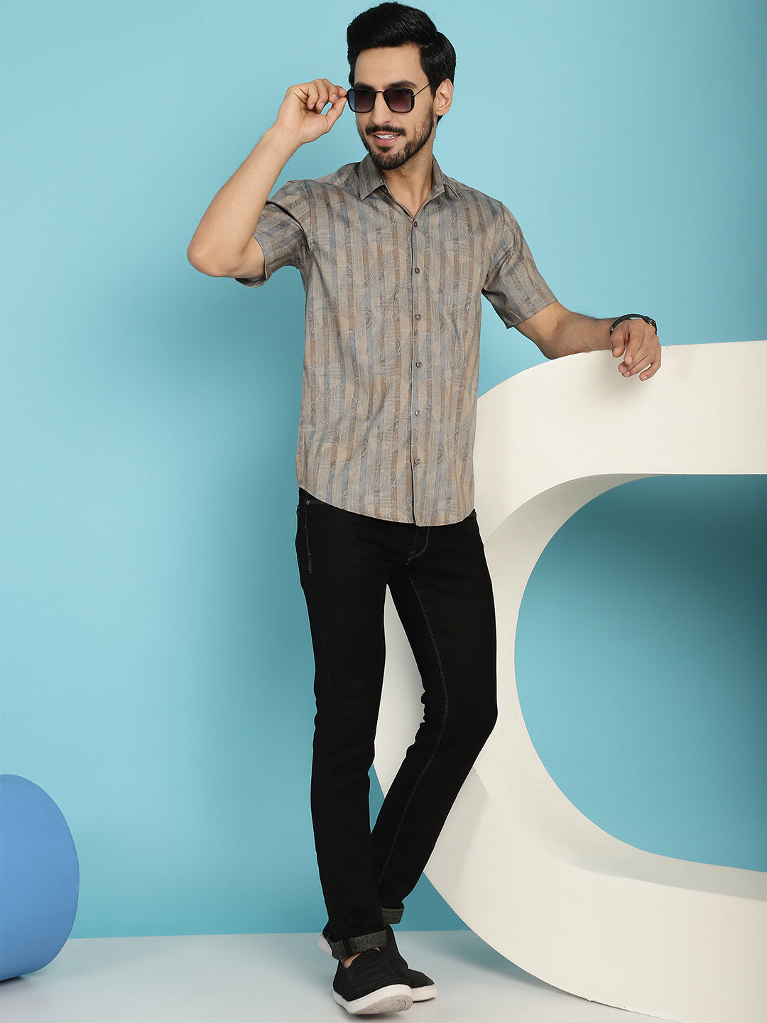 Indian Needle Men's Floral Printed Casual Shirt - Beige | Grocsy