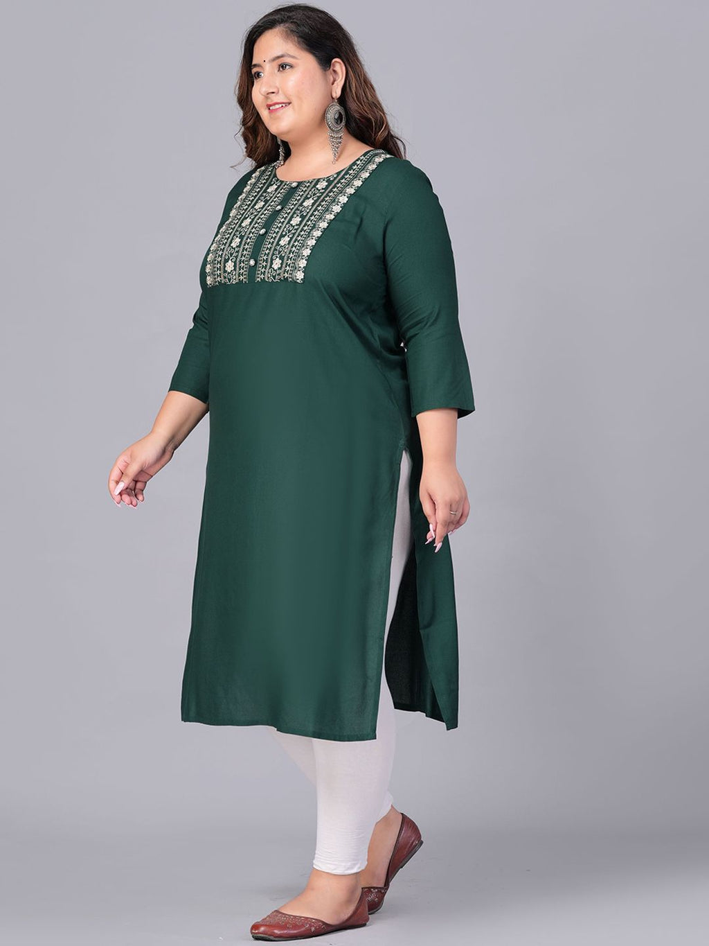Sztori Women Thread Work Kurta | Grocsy