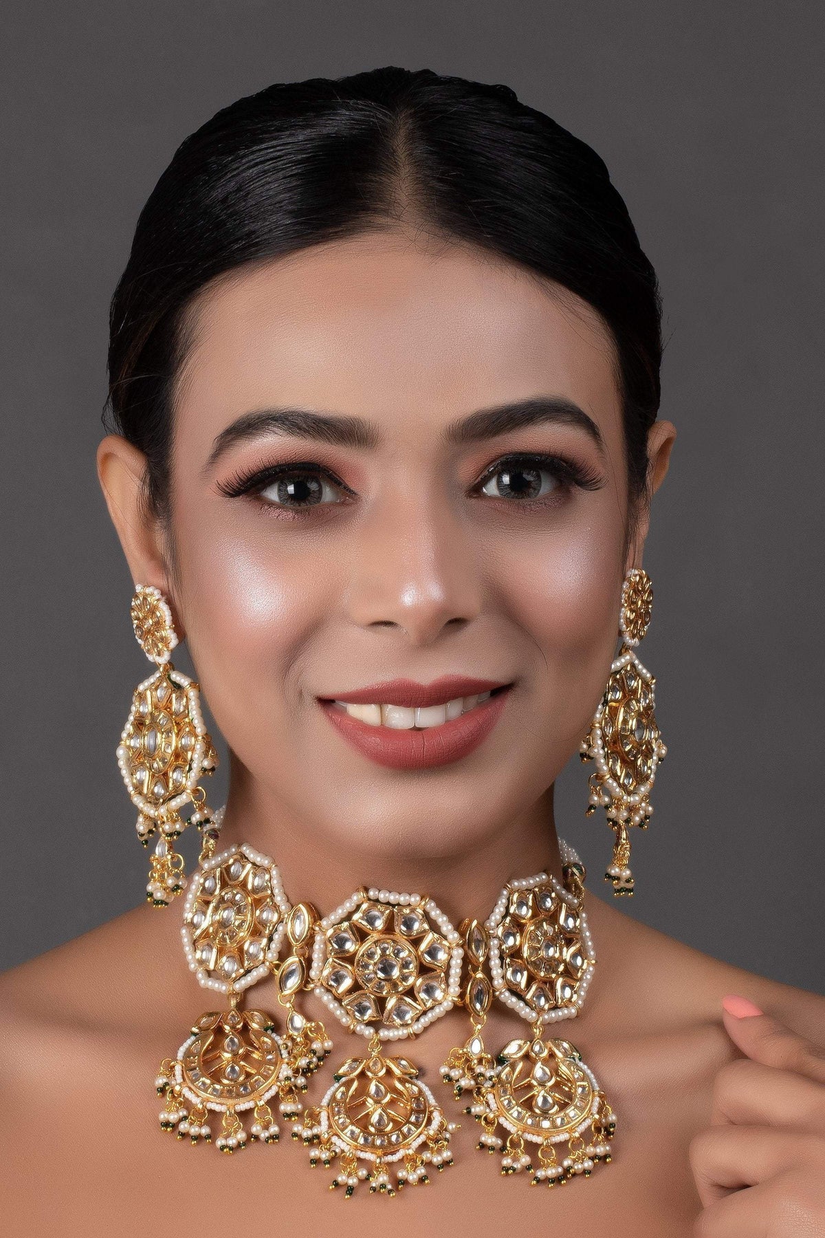 Peryl Women's Kundan Inspired Pearl Necklace With Earrings - Noz2Toz