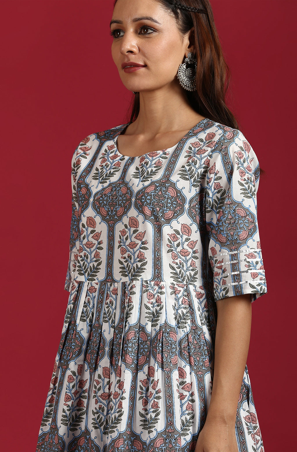 Janasya Women's White Cotton Botanical Print Kurta With Palazzo And Dupatta | Grocsy
