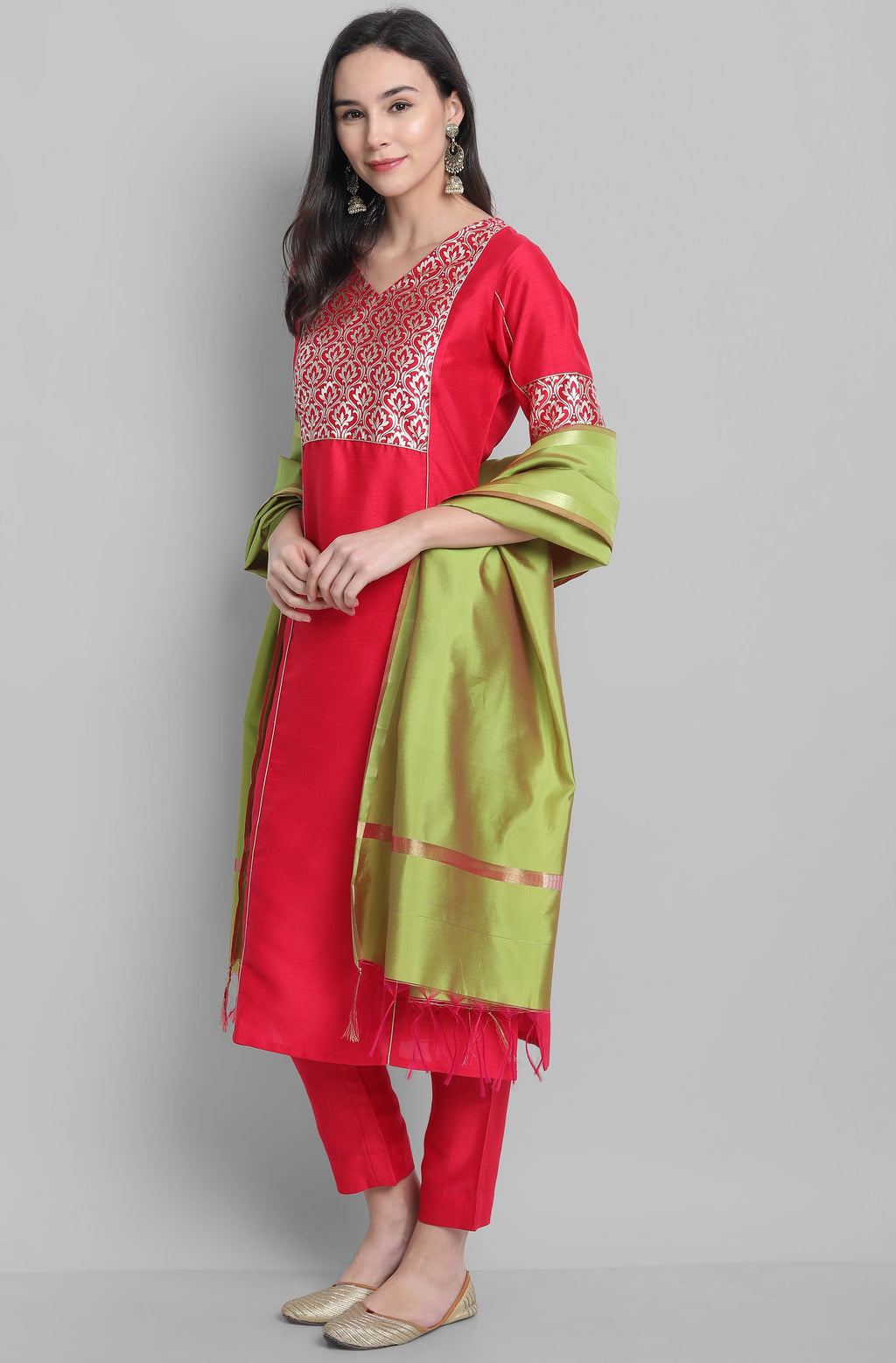 Janasya Women's Pink Poly Silk Floral Printed Straight Festive Kurta Set | Grocsy