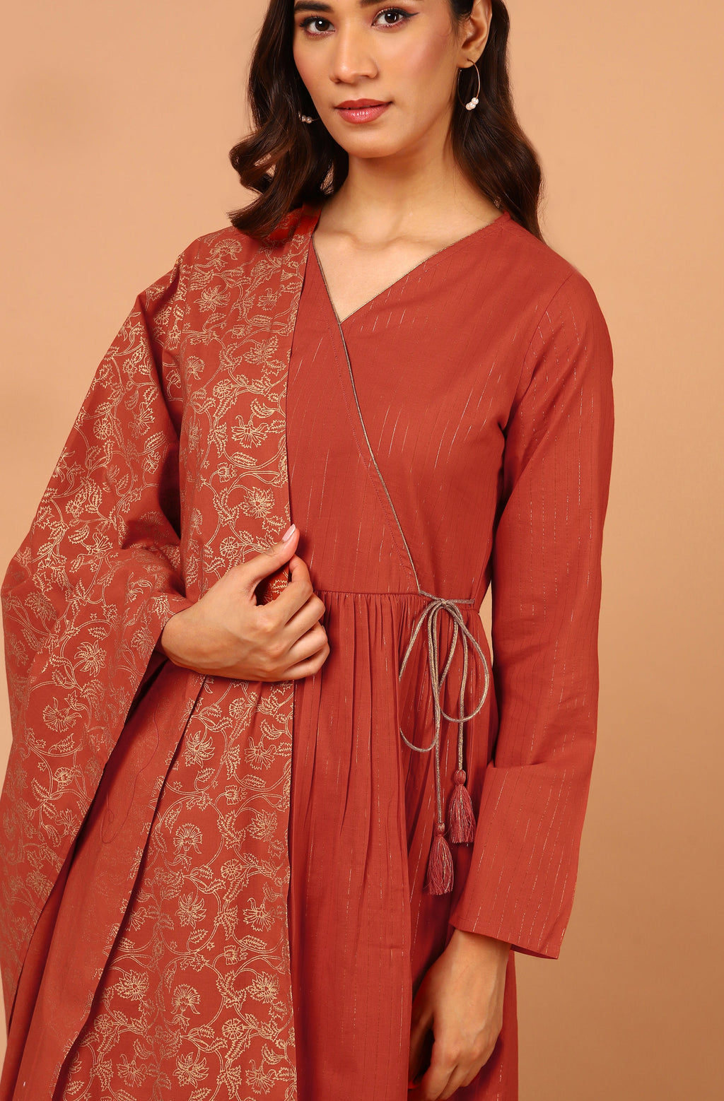 Janasya Women's Orange Cotton Striped Kurta With Pant And Dupatta | Grocsy