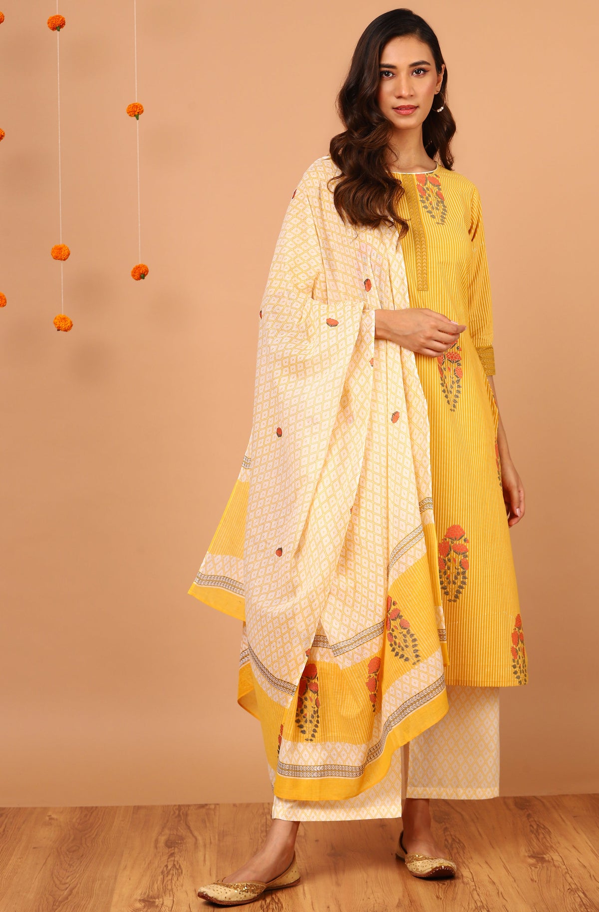 Janasya Women's Yellow Cotton Striped Kurta With Palazzo And Dupatta | Grocsy