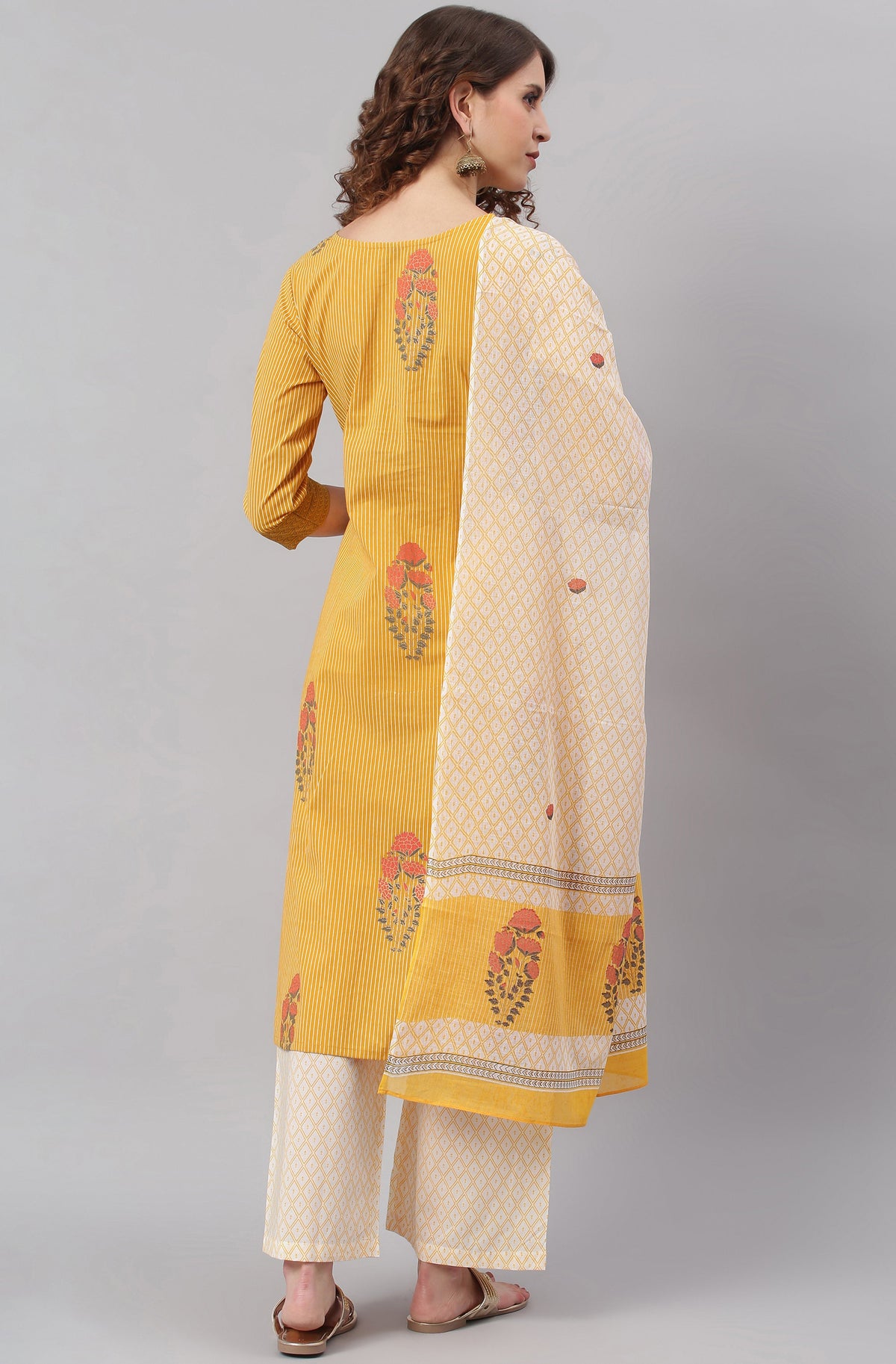Janasya Women's Yellow Cotton Striped Kurta With Palazzo And Dupatta | Grocsy