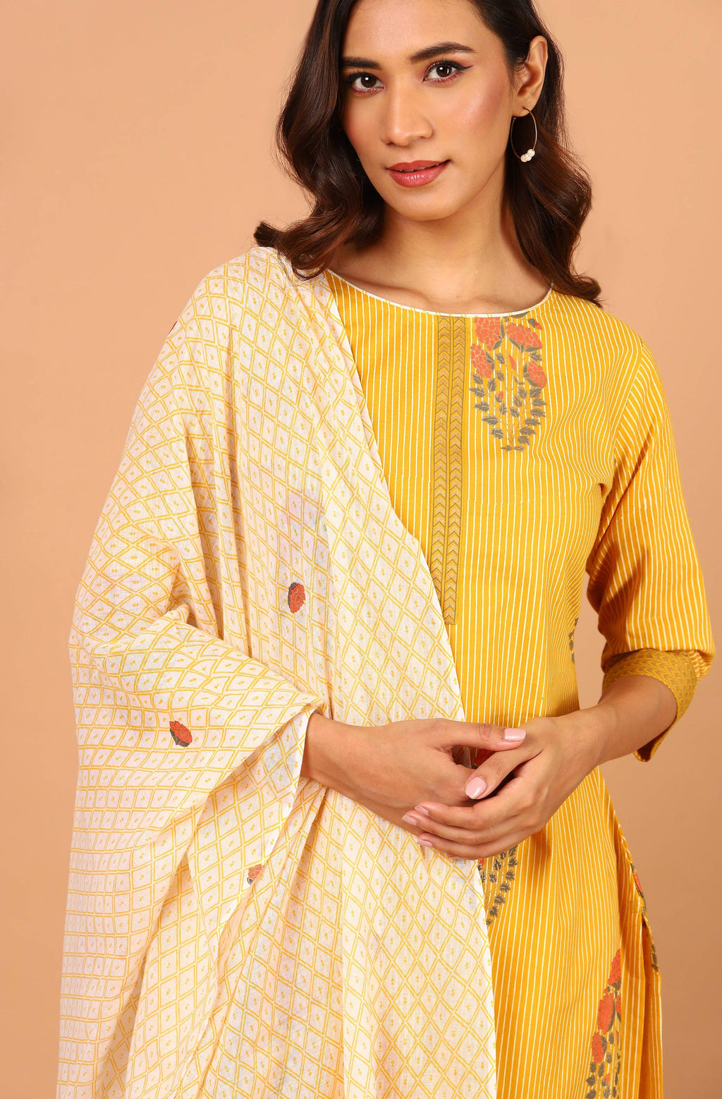 Janasya Women's Yellow Cotton Striped Kurta With Palazzo And Dupatta | Grocsy