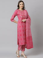 Janasya Women's Pink Cotton Bandhani Kurta With Pant And Dupatta | Grocsy