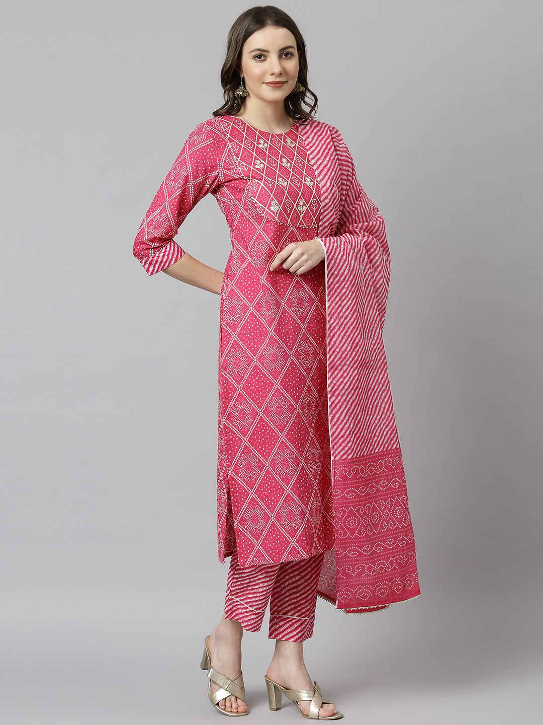 Janasya Women's Pink Cotton Bandhani Kurta With Pant And Dupatta | Grocsy