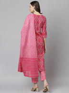 Janasya Women's Pink Cotton Bandhani Kurta With Pant And Dupatta | Grocsy