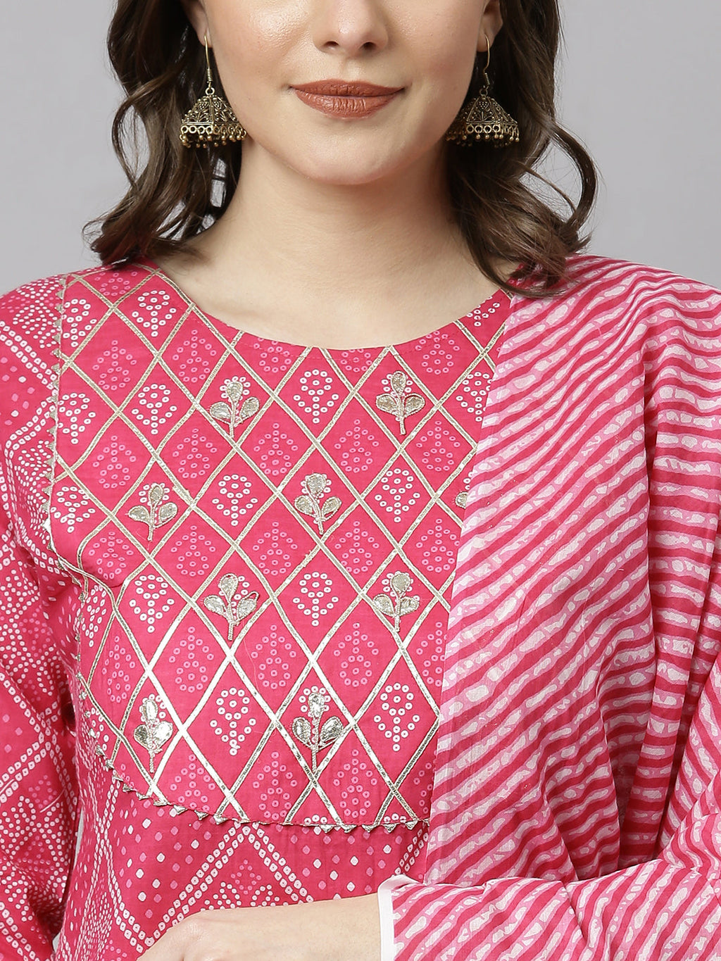 Janasya Women's Pink Cotton Bandhani Kurta With Pant And Dupatta | Grocsy
