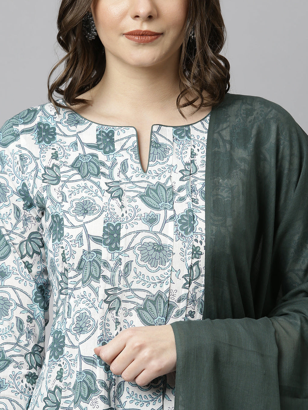 Janasya Women's White Cotton Floral Print Kurta With Palazzo And Dupatta | Grocsy