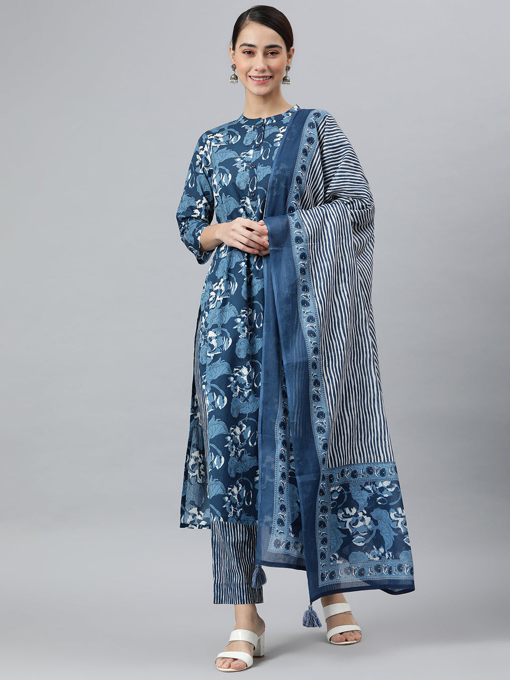 Janasya Women's Blue Cotton Block Print Kurta With Pant And Dupatta | Grocsy