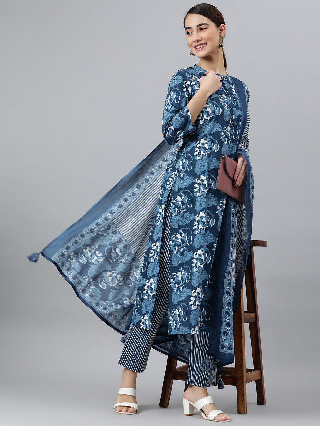 Janasya Women's Blue Cotton Block Print Kurta With Pant And Dupatta | Grocsy