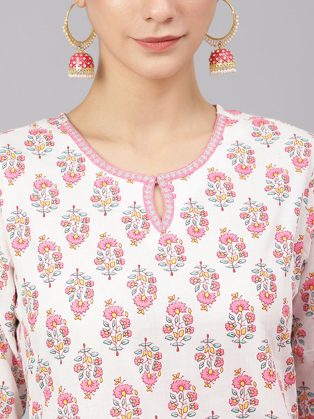 Janasya Women's Off White Cotton Floral Print Kurta With Pant And Dupatta | Grocsy