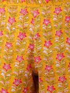 Janasya Women's Mustard Cotton Floral Print Kurta With Pant | Grocsy