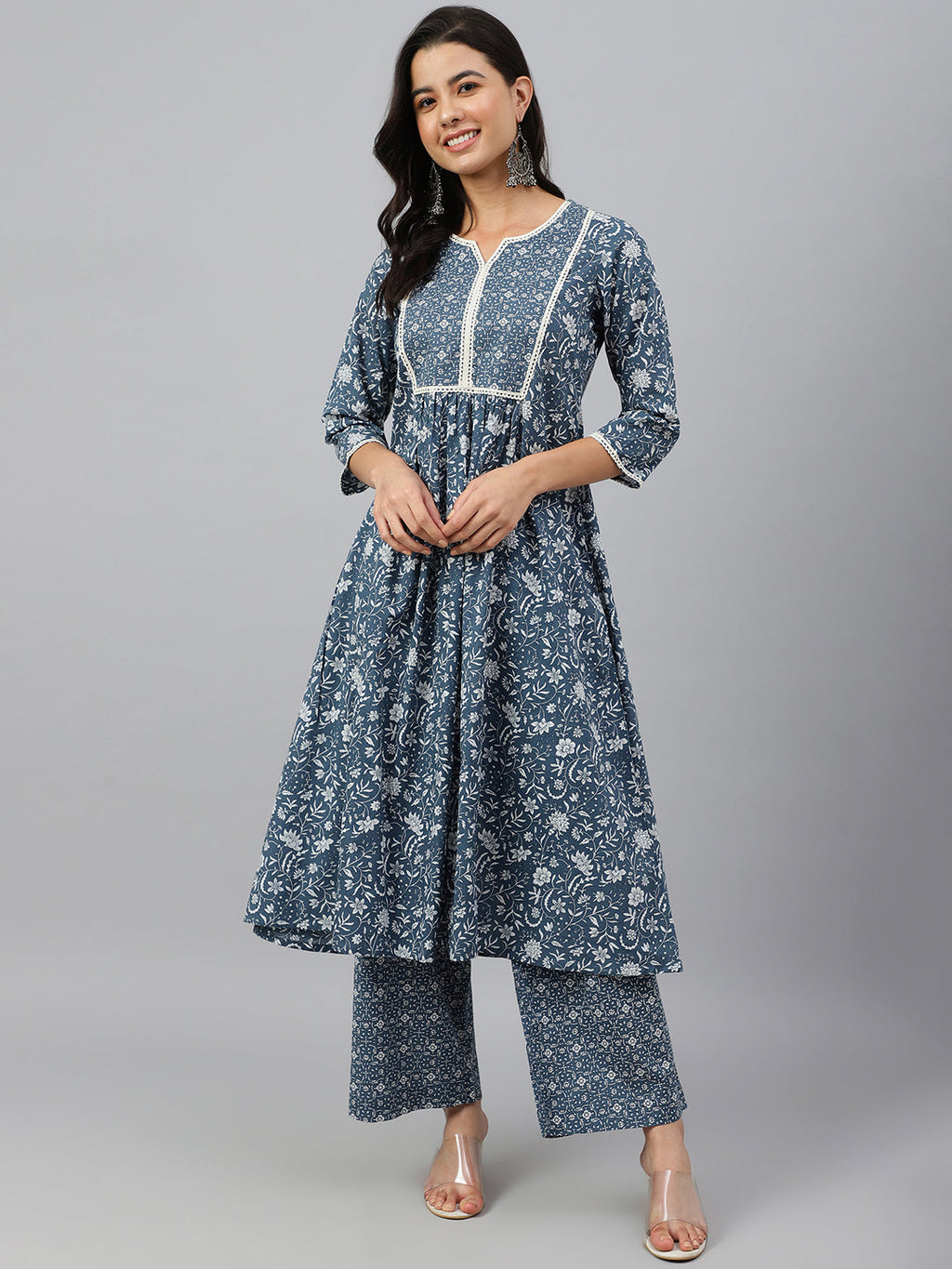 Janasya Women's Grey Cotton Floral Print Kurta With Palazzo | Grocsy