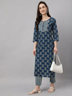 Janasya Women's Blue Cotton Floral Printed Straight Casual Kurta Set | Grocsy