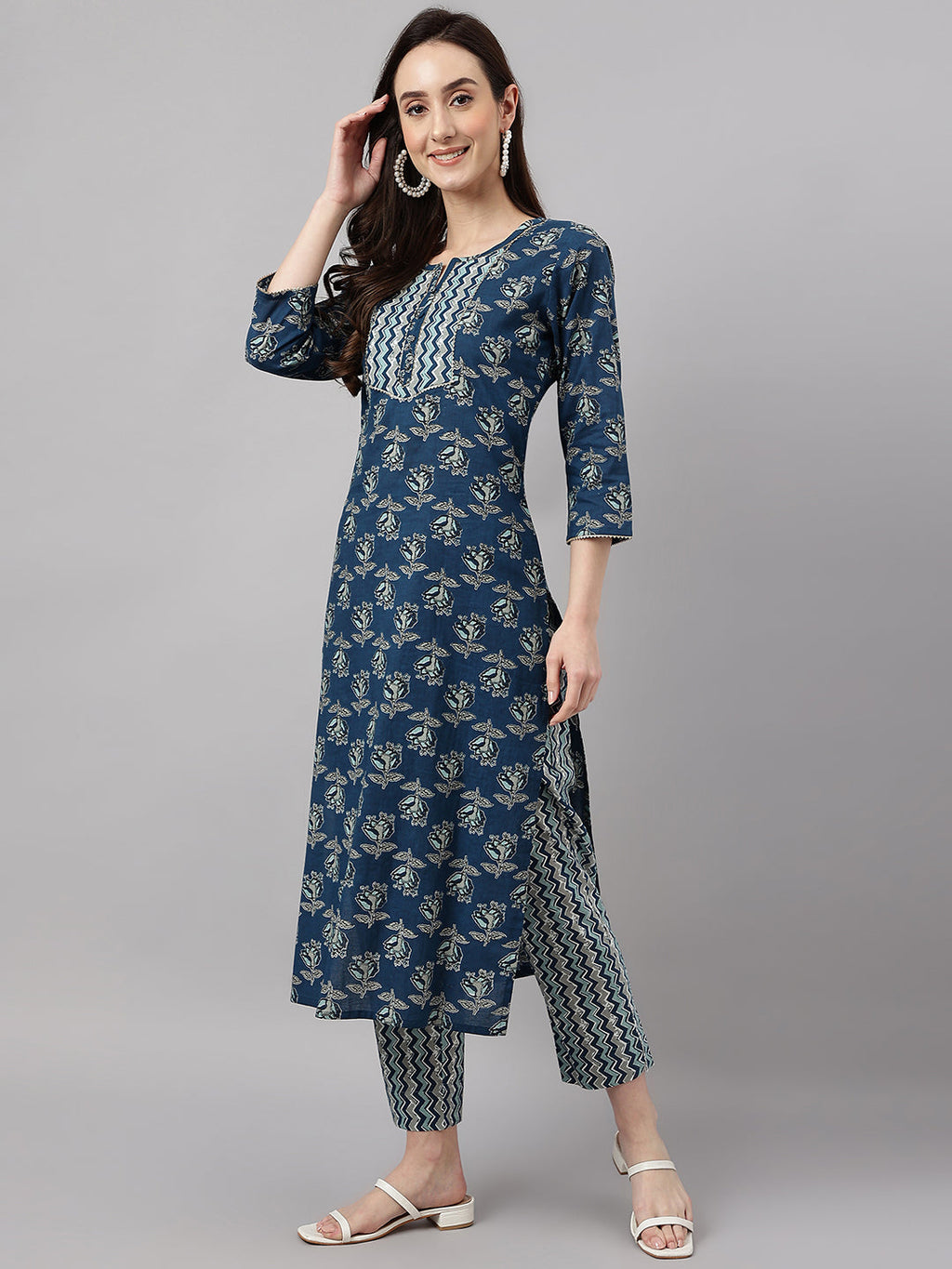 Janasya Women's Blue Cotton Floral Printed Straight Casual Kurta Set | Grocsy