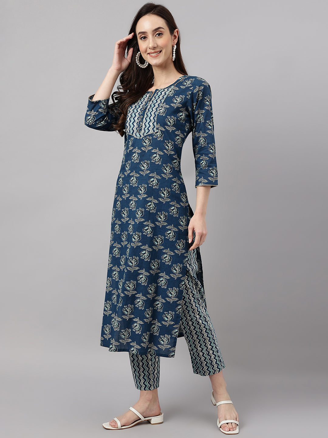 Janasya Women's Blue Cotton Floral Printed Straight Casual Kurta Set | Grocsy
