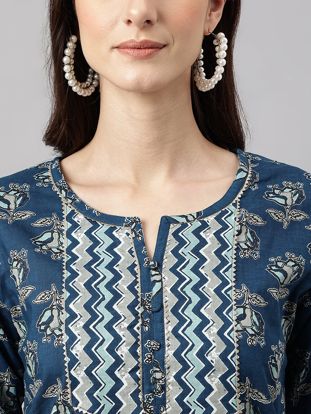 Janasya Women's Blue Cotton Floral Printed Straight Casual Kurta Set | Grocsy