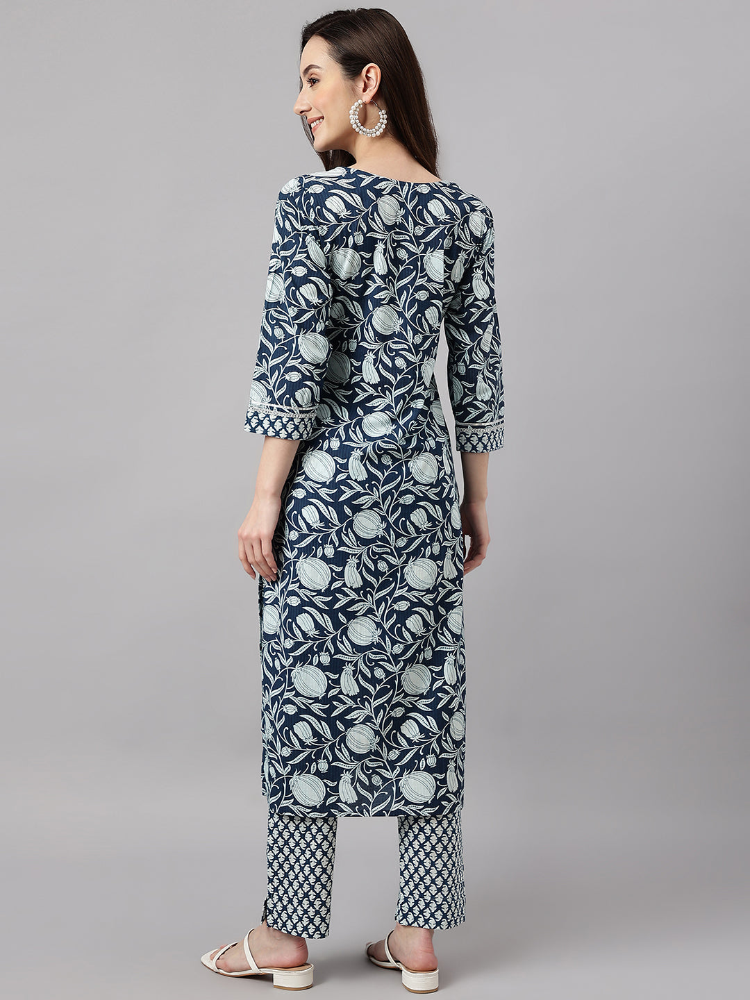 Janasya Women's Navy Blue Cotton Botanical Printed Straight Casual Kurta Set | Grocsy