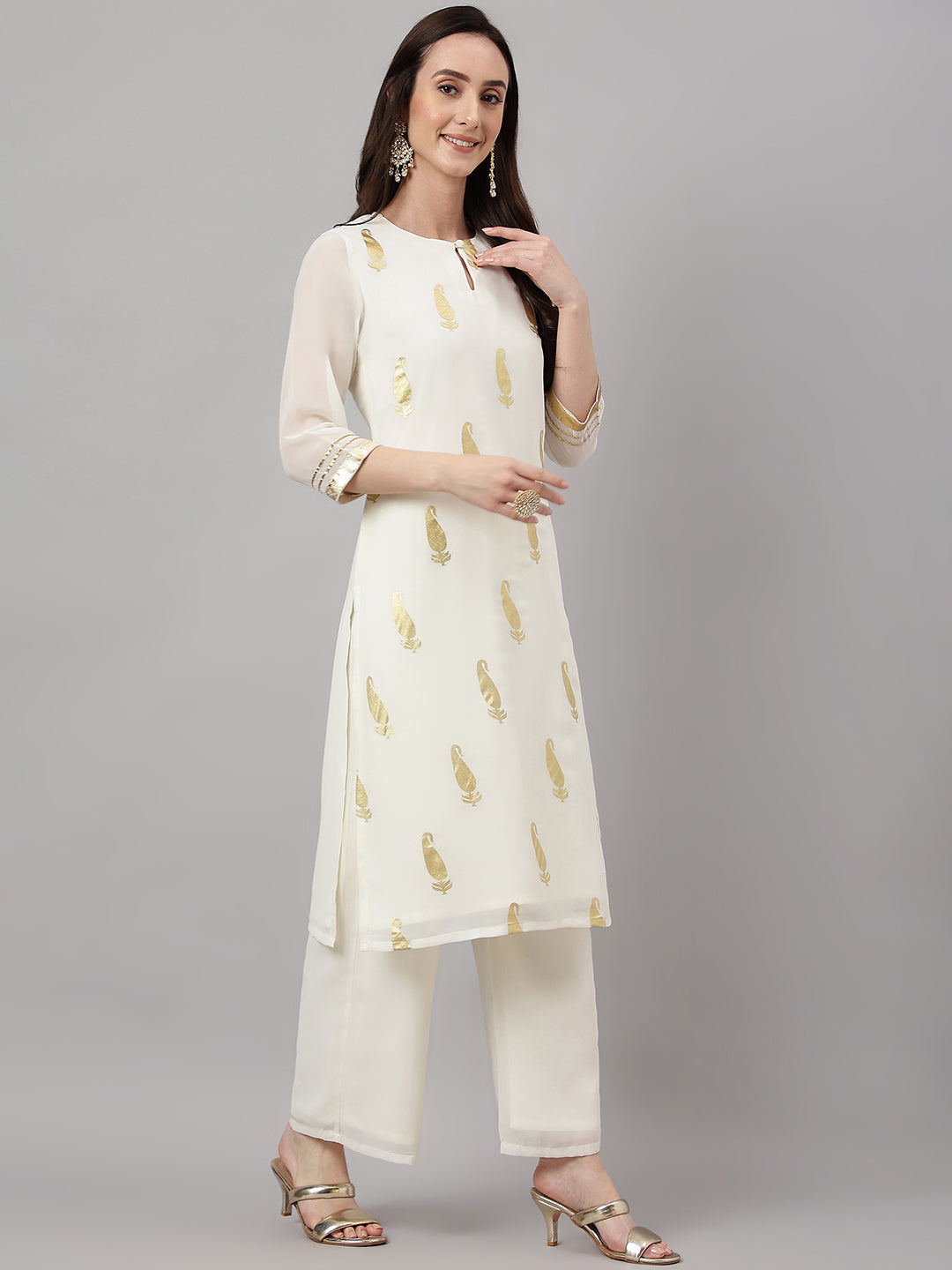 Janasya Women's Off White Georgette Foil Printed Straight Festive Kurta Set | Grocsy