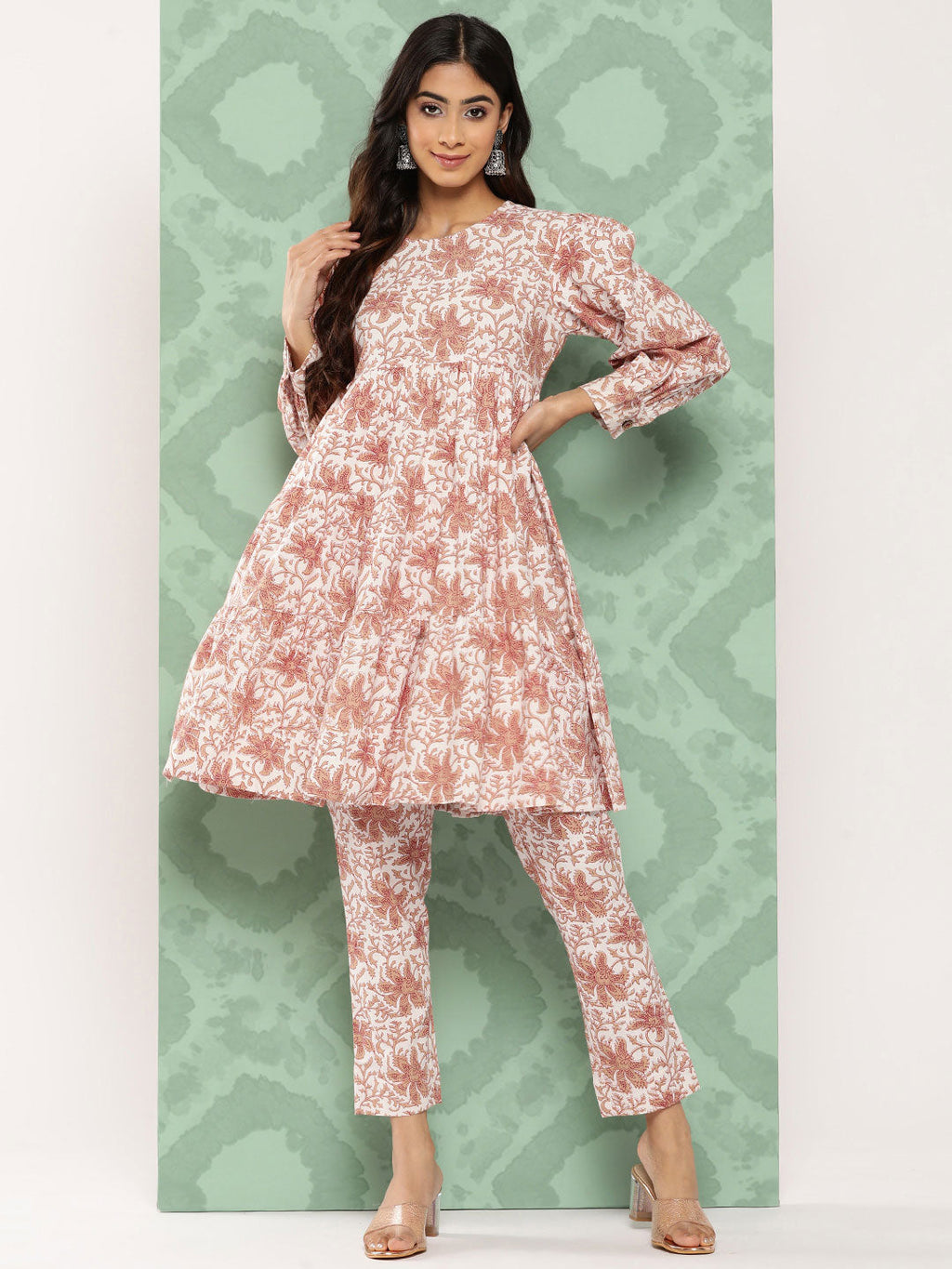 Janasya Women's White Cotton Botanical Printed Tiered Casual Kurta Set | Grocsy