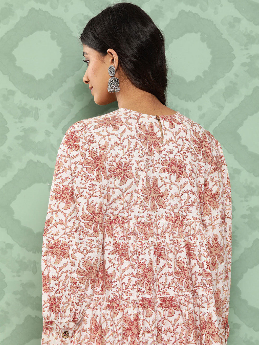 Janasya Women's White Cotton Botanical Printed Tiered Casual Kurta Set | Grocsy