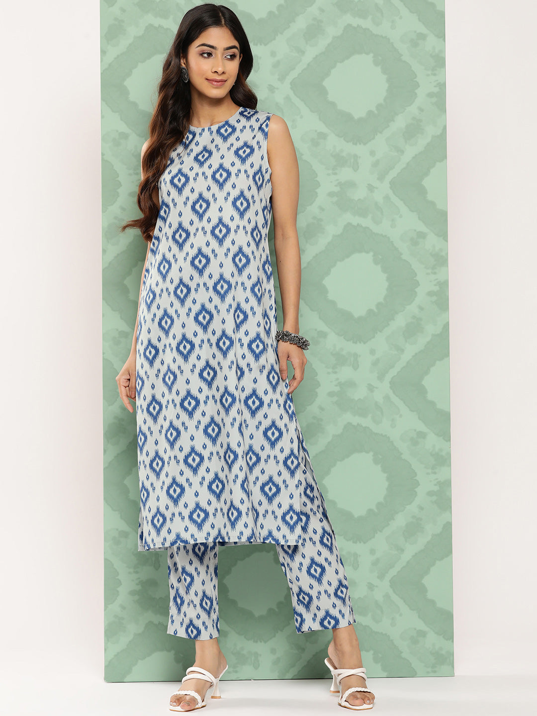 Janasya Women's Grey Crepe Digital Printed Straight Casual Kurta Set | Grocsy