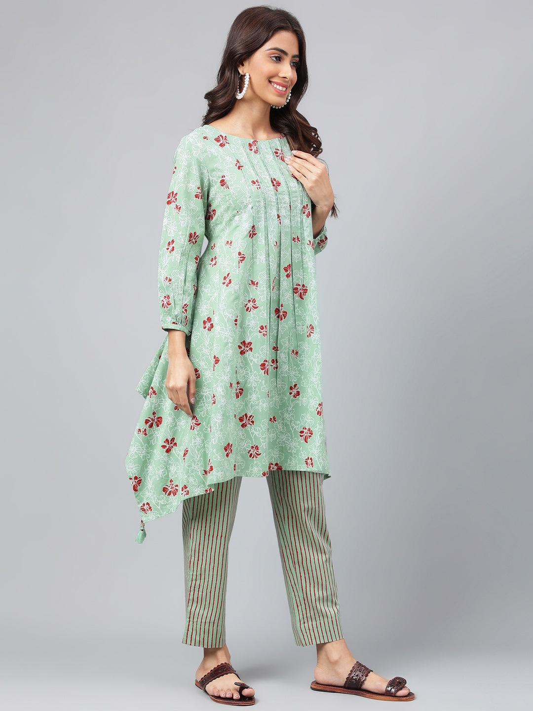 Janasya Women's Green Cotton Floral Printed Handkerchief Casual Kurta Set | Grocsy