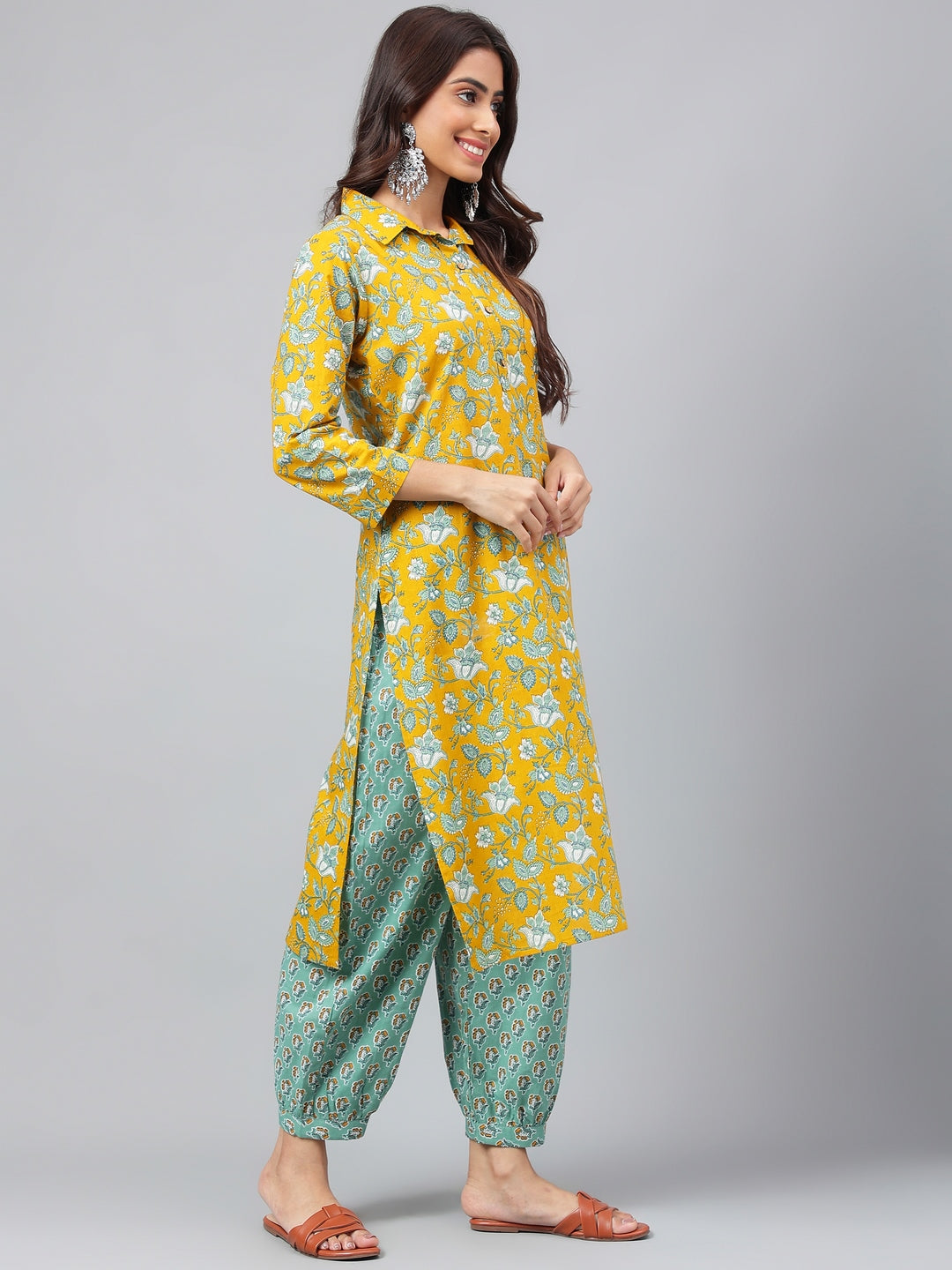 Janasya Women's Mustard Cotton Cambric Floral Printed Straight Casual Kurta Set | Grocsy