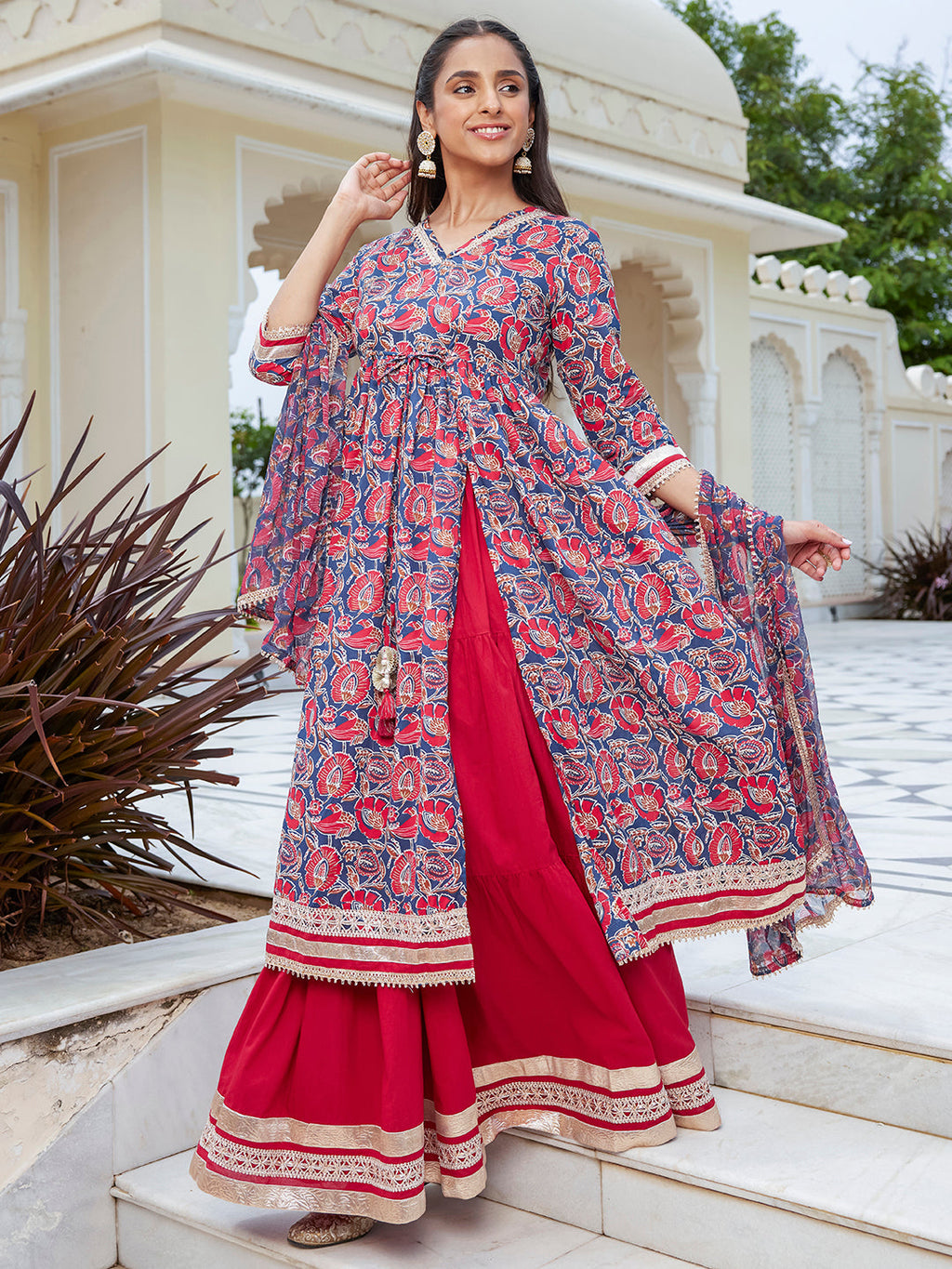 Janasya Women's Blue Cotton Floral Printed Festive Front Slit Kurta Set | Grocsy