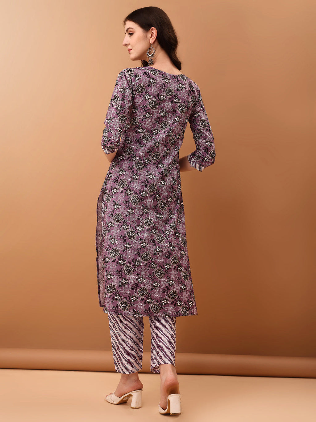 Mirror Embroidered & Floral Printed Kurta With Pant & Dupatta, Lavender - Hiral Fashion | Grocsy