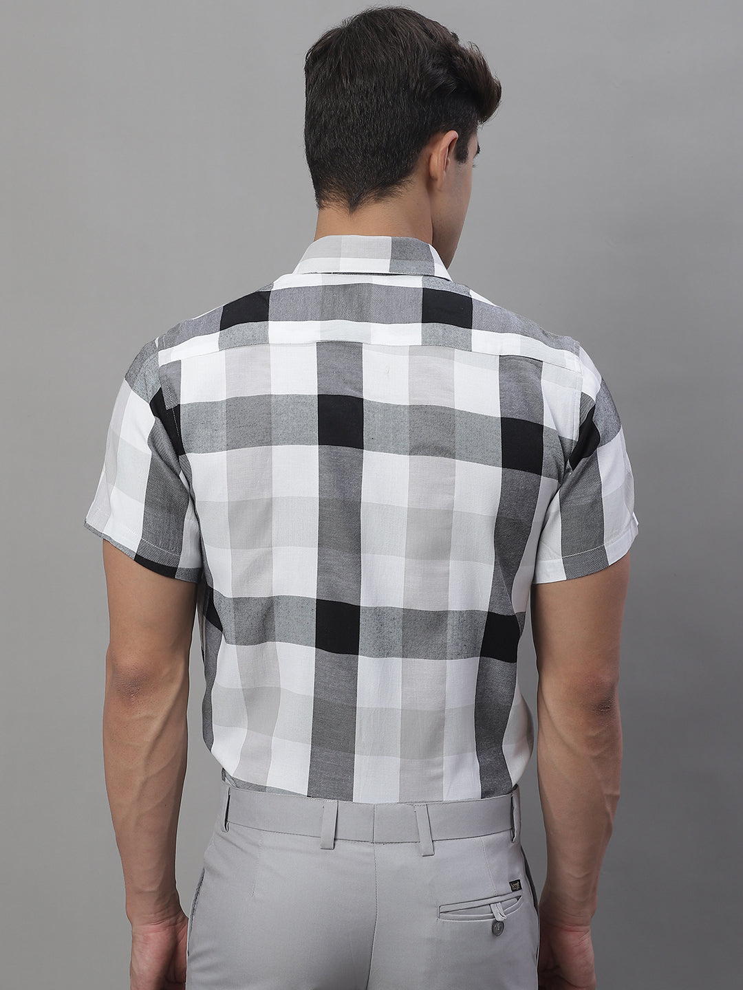 Jainish Men's Pure Cotton Checked Formal Shirts - Black | Grocsy