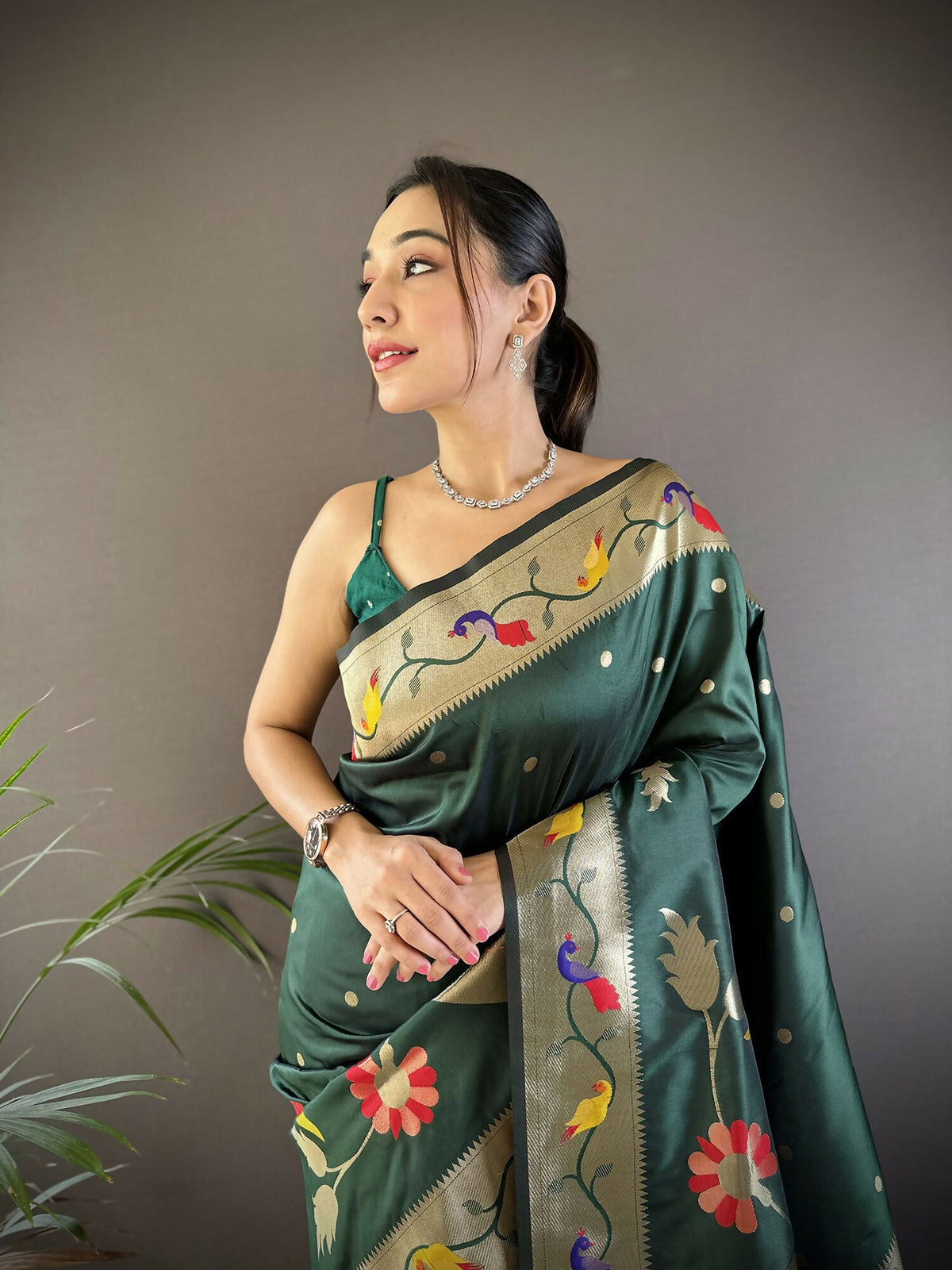 Joban Fashion Green Zari Woven Floral Motifs Soft Silk Paithani Silk Saree | Grocsy