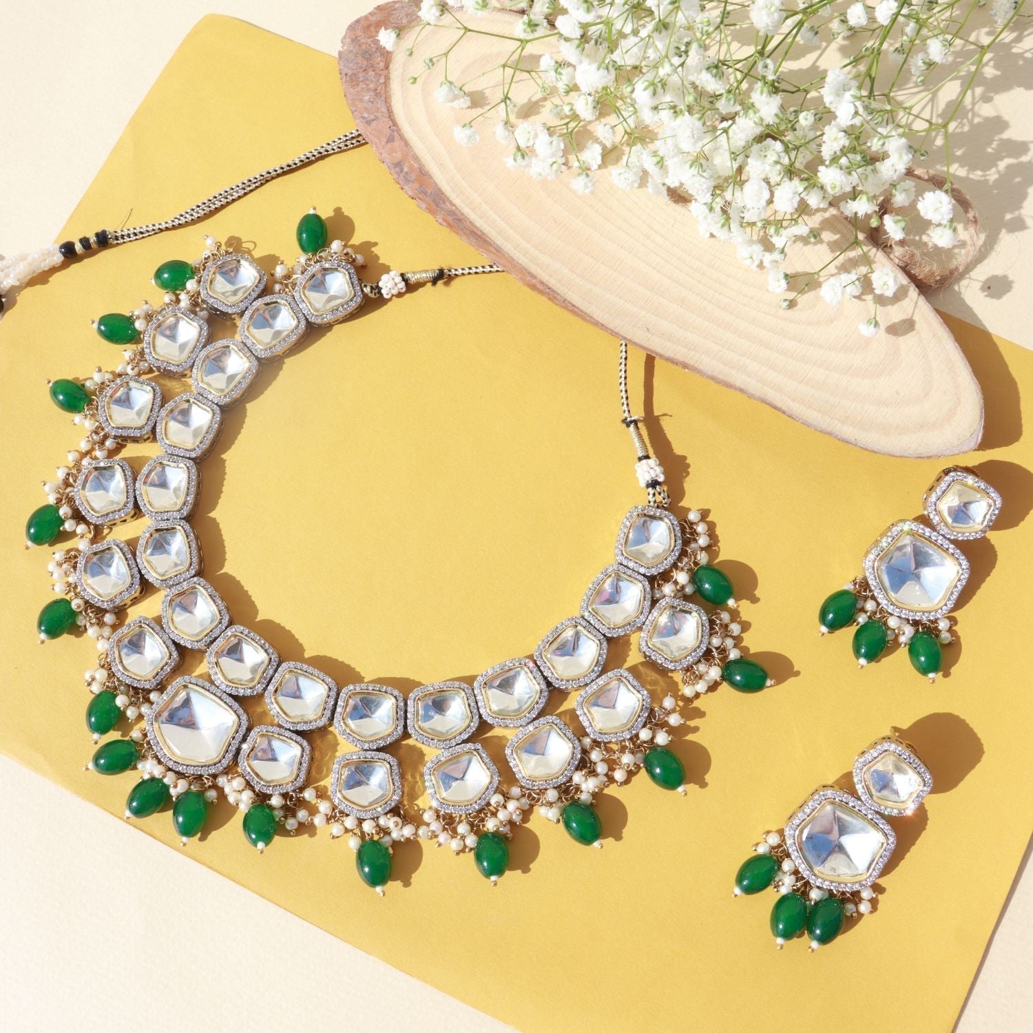 Taapsee Green Polki Kundan Neckpiece - Wahe Jewels - Swadesiicart