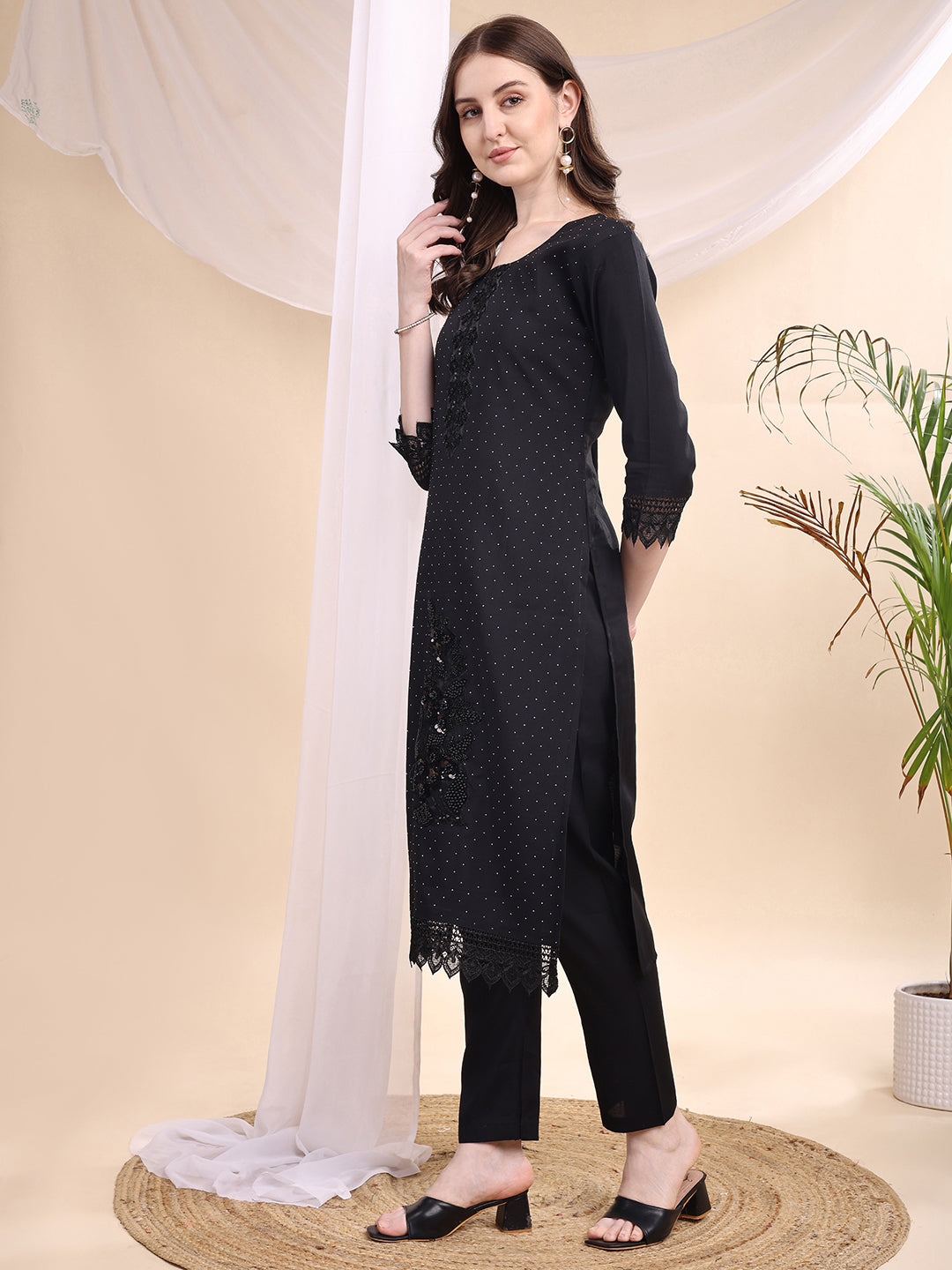 Beads & Swarovski Embroidered Kurta With Pant & Dupatta, Black - Hiral Fashion | Grocsy