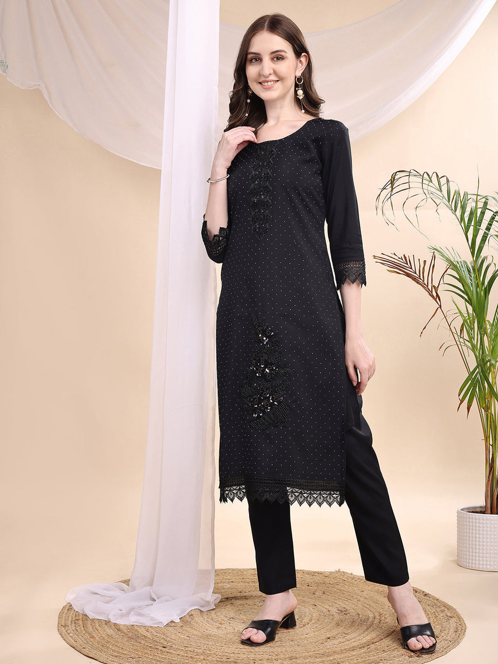 Beads & Swarovski Embroidered Kurta With Pant & Dupatta, Black - Hiral Fashion | Grocsy