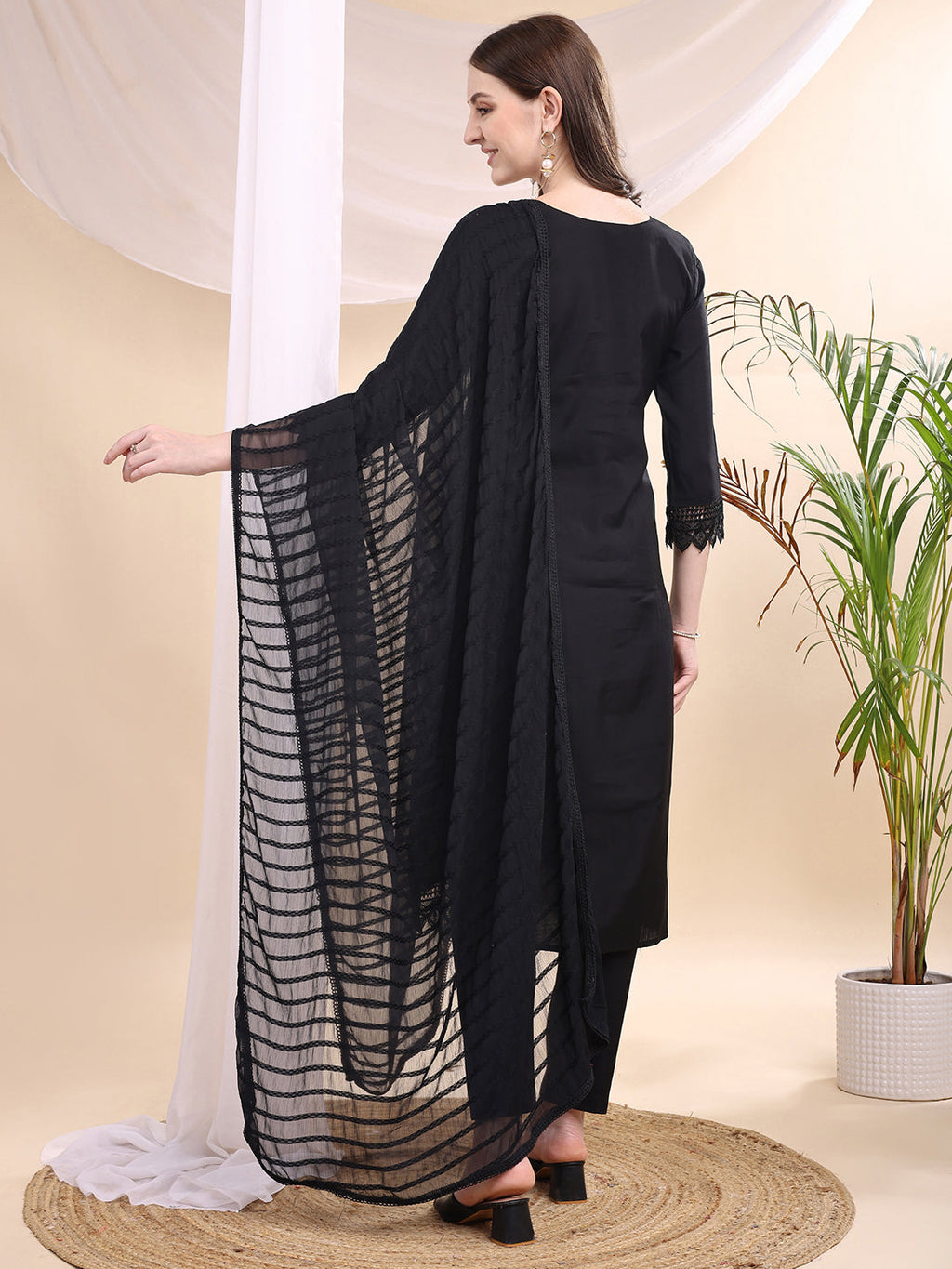 Beads & Swarovski Embroidered Kurta With Pant & Dupatta, Black - Hiral Fashion | Grocsy
